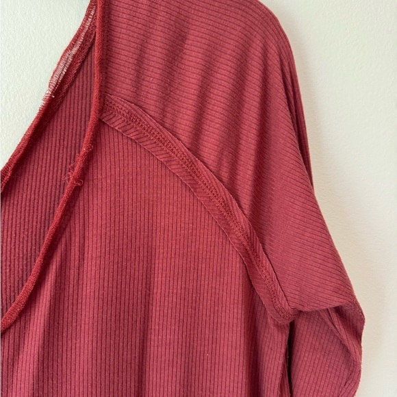 We The Free Peplum V Neck Ribbed Top Maroon Long Sleeve Raw Edges Detail - Picture 5 of 13